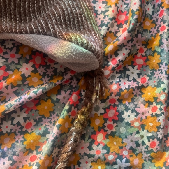 Amazon Red and Brown Knit Monkey Hat - Picture 5 of 5